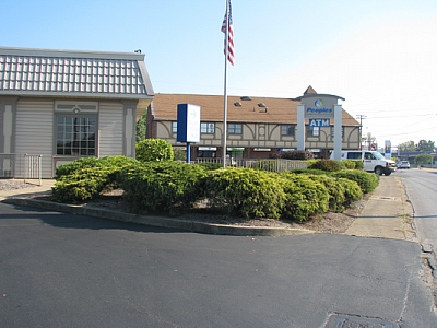 Peoples Bank - Parkersburg Emerson Avenue Branch - Parkersburg | Banking & Financial | Logo
