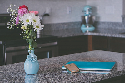LA Kitchen City - Van Nuys | Home Services | Logo