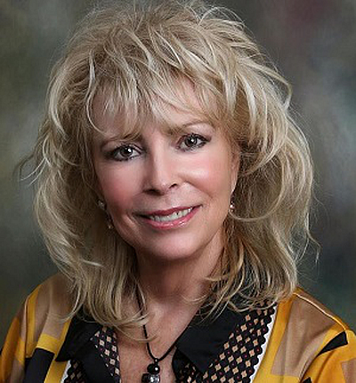 Grace Alvarez - Century 21 Agent - Tracy | Realtors & Real Estate | Logo