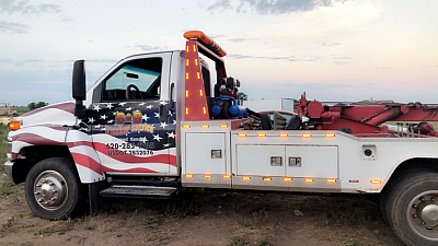 B&B Wrecker Service - Larned | Clearance | Logo