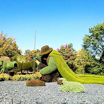 Remark Landscaping, LLC - Peyton | House & Garden | Logo