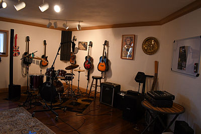 Sunset House Recording Studio and Publishing Co. - Cool | Venues | Logo