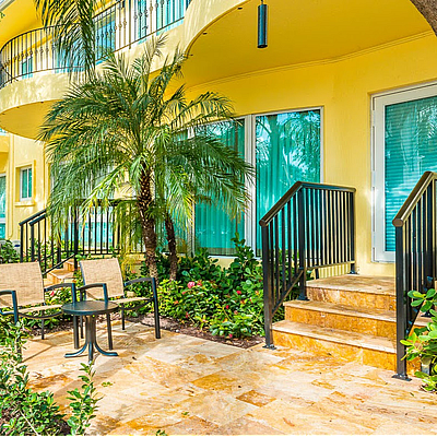 The Villas Las Olas Hotel 'Apart - Fort Lauderdale | Hotels & Travel | Logo