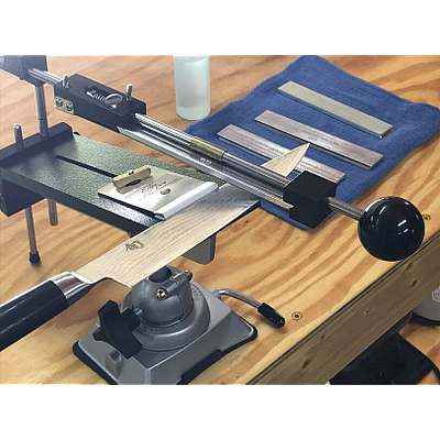 Buckeye Sharpening Service - Chardon | House & Garden | Logo