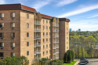 Volterra Apartments Pikesville - Pikesville | Apartments & Rentals | Logo