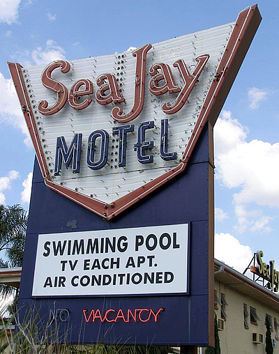 Sea Jay Motel - Treasure Island | Hotels & Travel | Logo