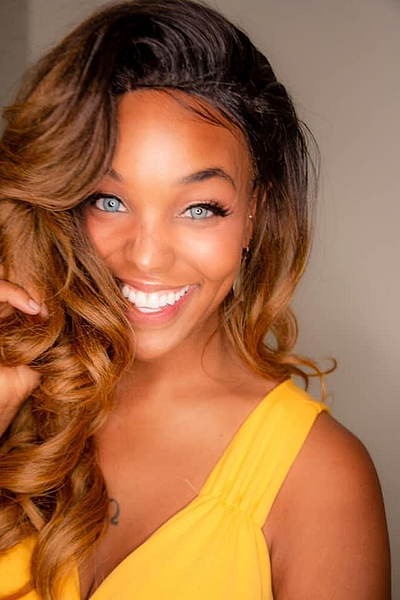 Alexandria Lamont Agent - RE/MAX Integrity - Medford | Realtors & Real Estate | Logo