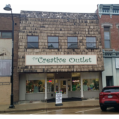 The Creative Outlet - Richland Center | B2B Services | Logo