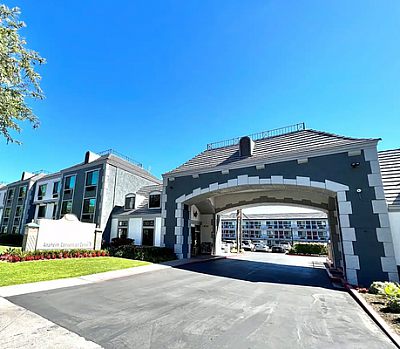 Ramada by Wyndham Anaheim Convention Center - Anaheim | Hotels & Travel | Logo