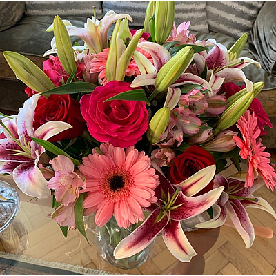 Guerrero's Flower Shop - New York | Contractors & Supplies | Logo