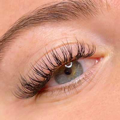 Dear Lash - Tuckahoe | Beauty & Spas | Logo