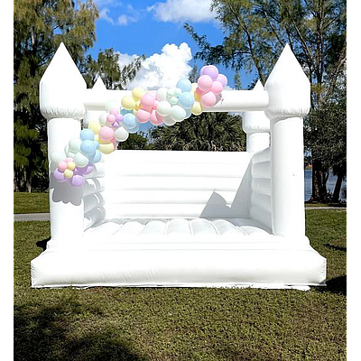 Posh Parties 4 Kidz - Woodland | Event Planning & Services | Logo